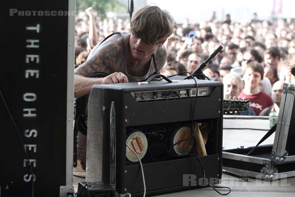 THEE OH SEES - 2010-06-06 - PARIS - Parc de la Villette - 